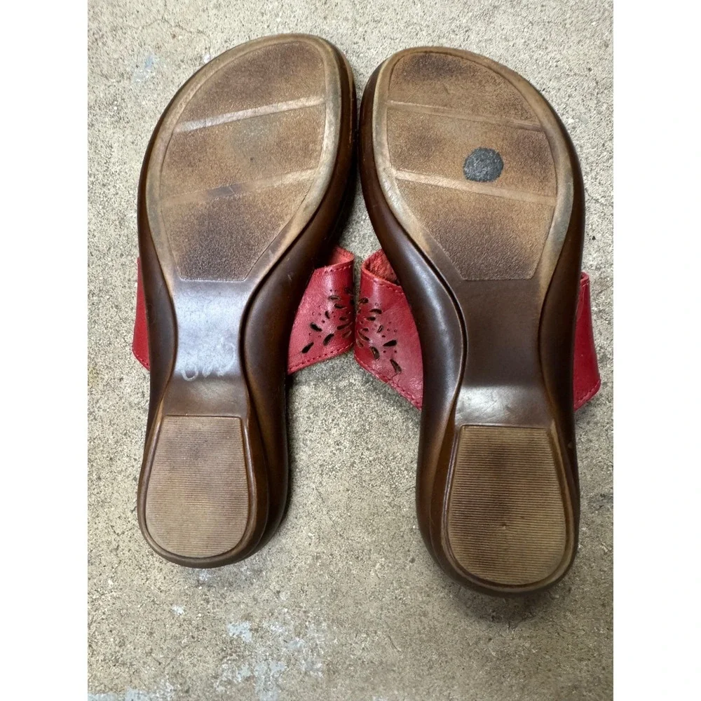 Mila Paoli Italy Red Leather Laser Cut Floral‎ Thong Slide Sandals Women 6.5-7